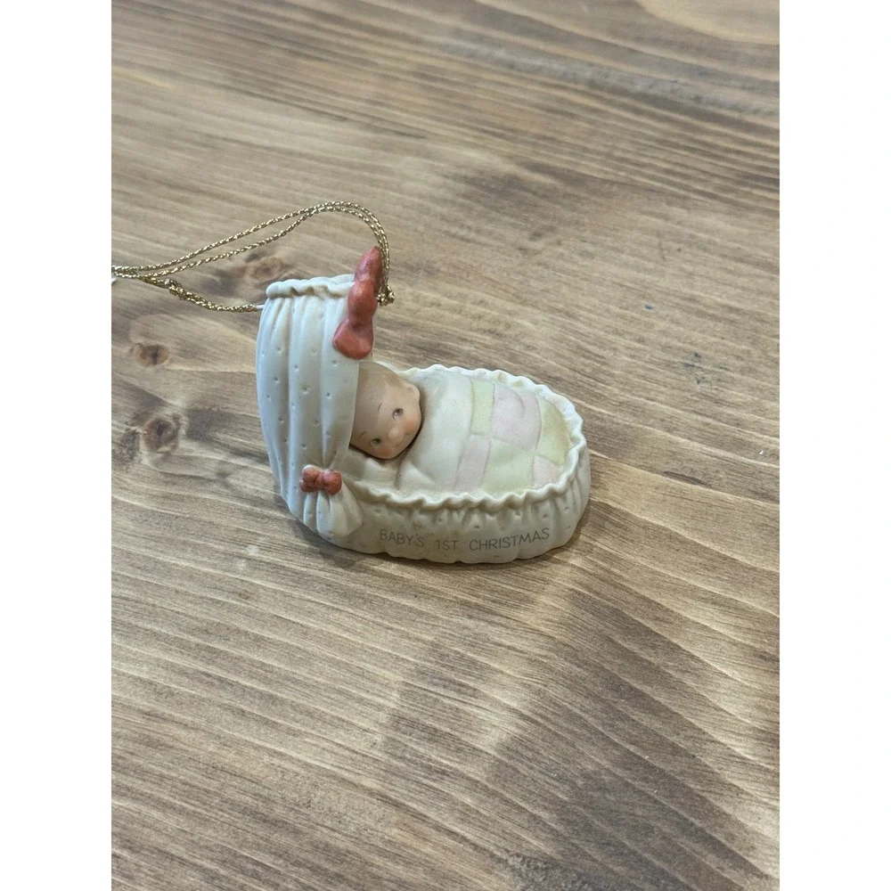 1989 Enesco Baby's First Christmas Porcelain Hanging‎ Ornament Lucie Attwell
